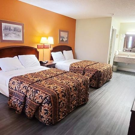 Hayti Regency Travel Inn מראה חיצוני תמונה