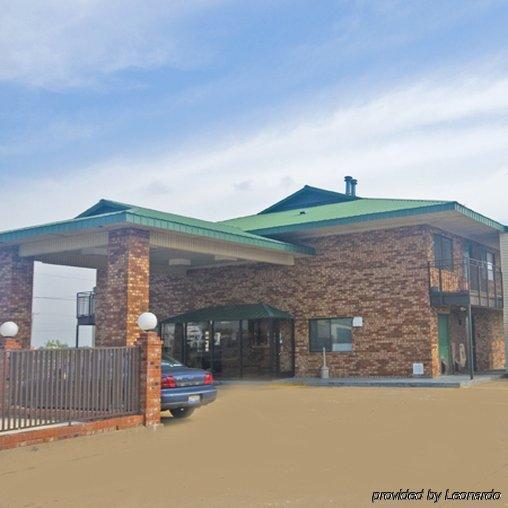 Hayti Regency Travel Inn מראה חיצוני תמונה